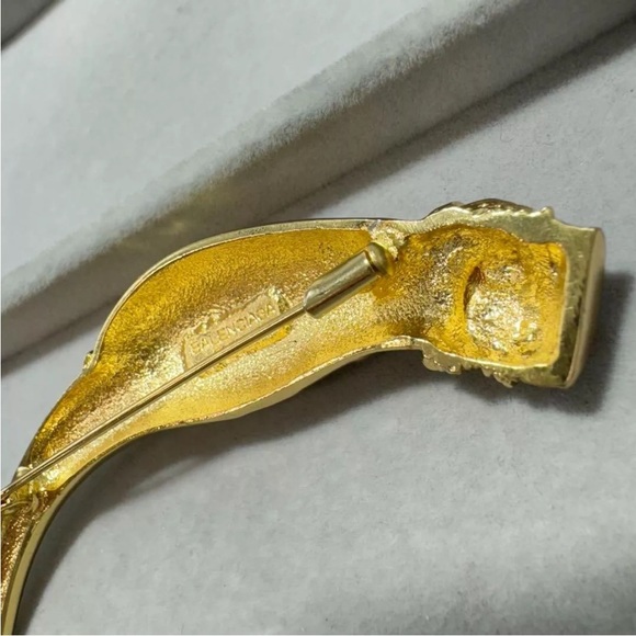 Balenciaga Vintage Gold Bird Brooch - Picture 7 of 10
